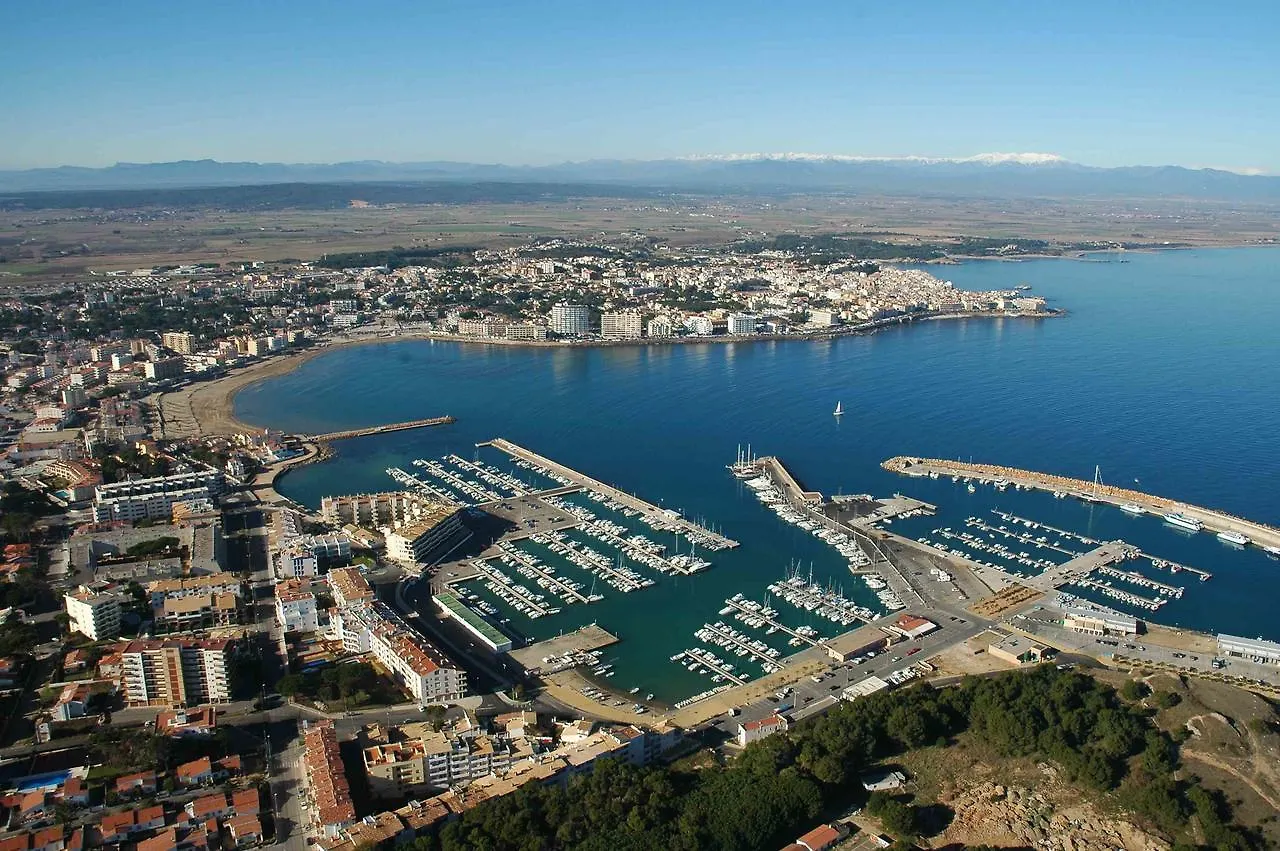 Jamaica Apartment L'Escala Spain
